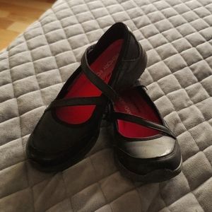 Sketchers memory foam shoes